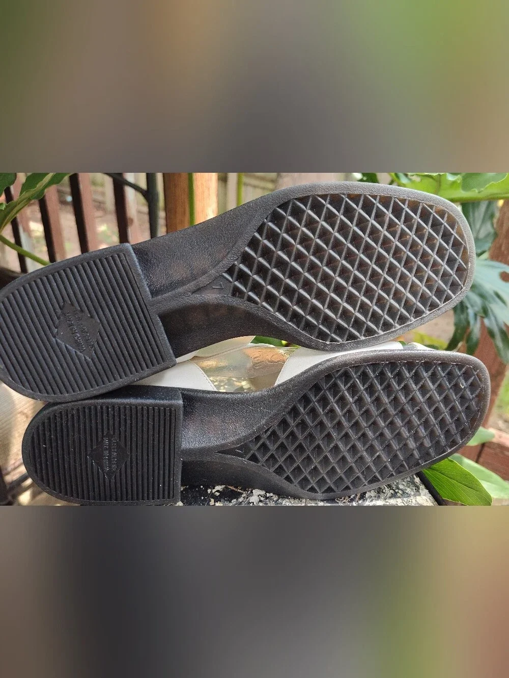 What's What White Leather/Elastic Fisherman Comfort Leather Sandals, Size 7M